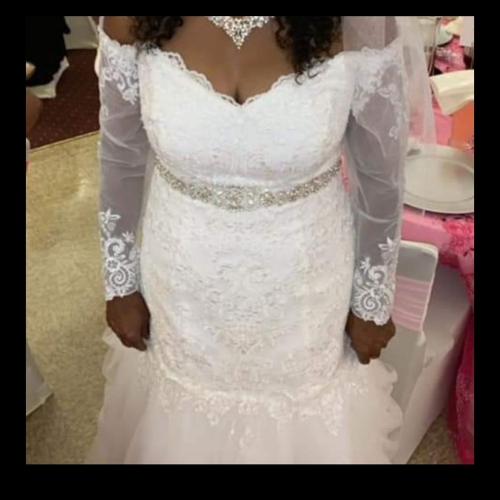 DAVIDS BRIDAL WEDDING DRESS